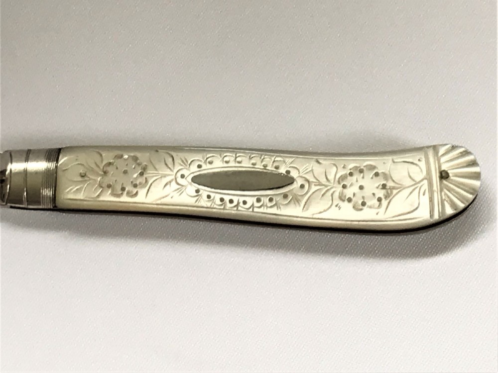 A gorgeous Edwardian silver & mother-of-pearl fruit knife View II