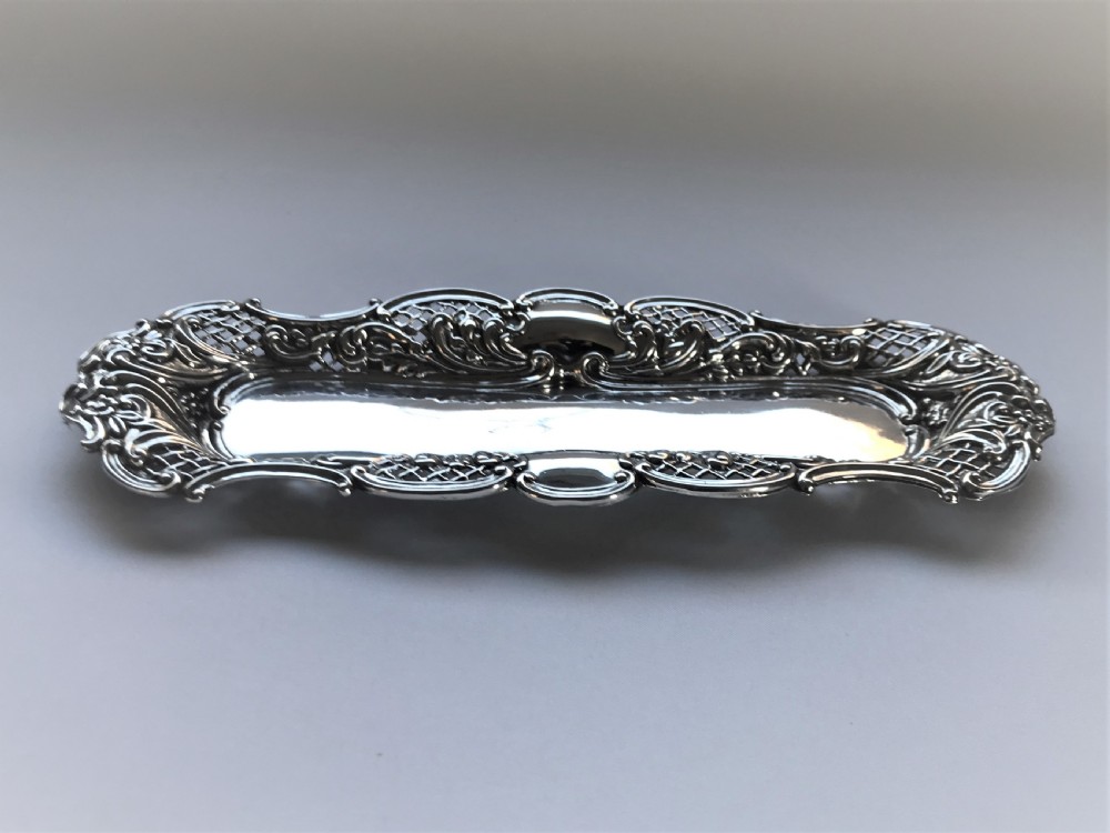A pierced Edwardian silver pen tray View II