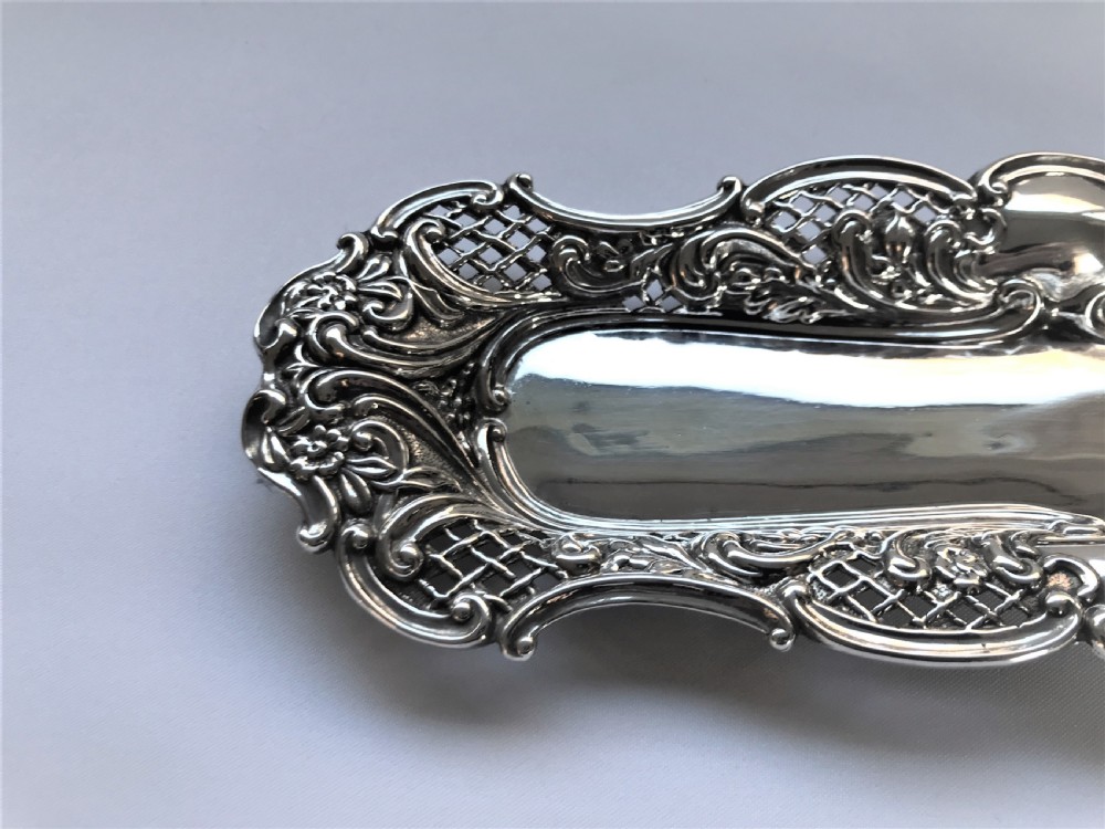 A pierced Edwardian silver pen tray View III