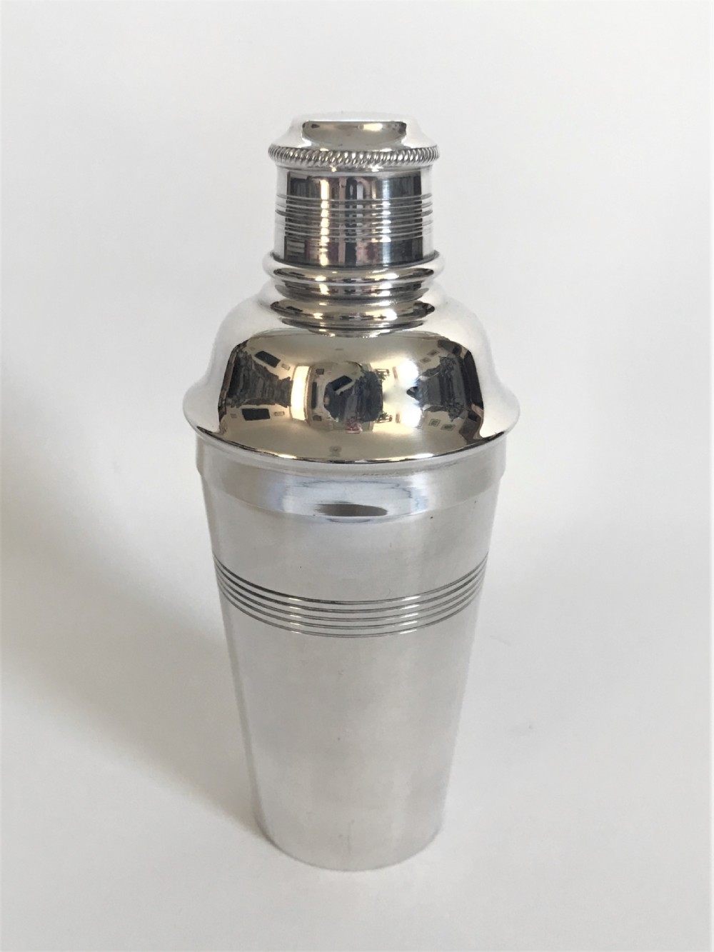 A stylish Art Deco silver plated cocktail shaker