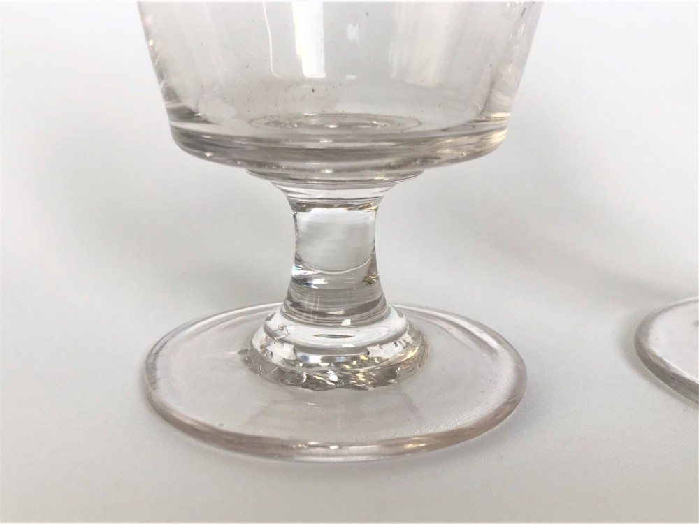 A pair of Victorian bucket bowl glass rummers View IV