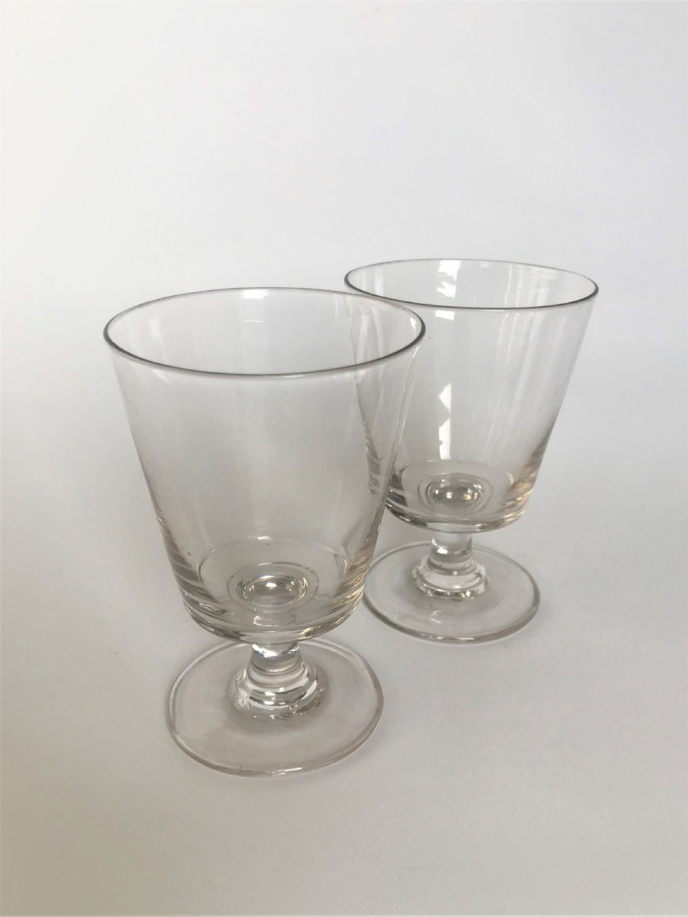 A pair of Victorian bucket bowl glass rummers View V