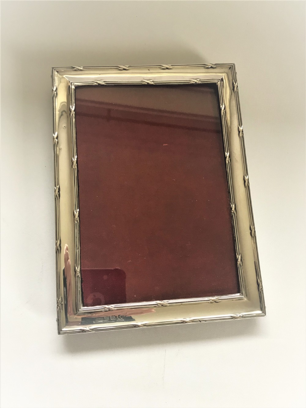 An attractive George V silver photo frame View IV