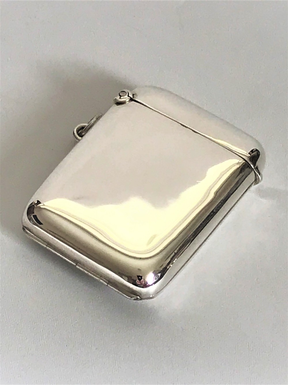 A superb novelty Edwardian silver vesta with photo frame View III