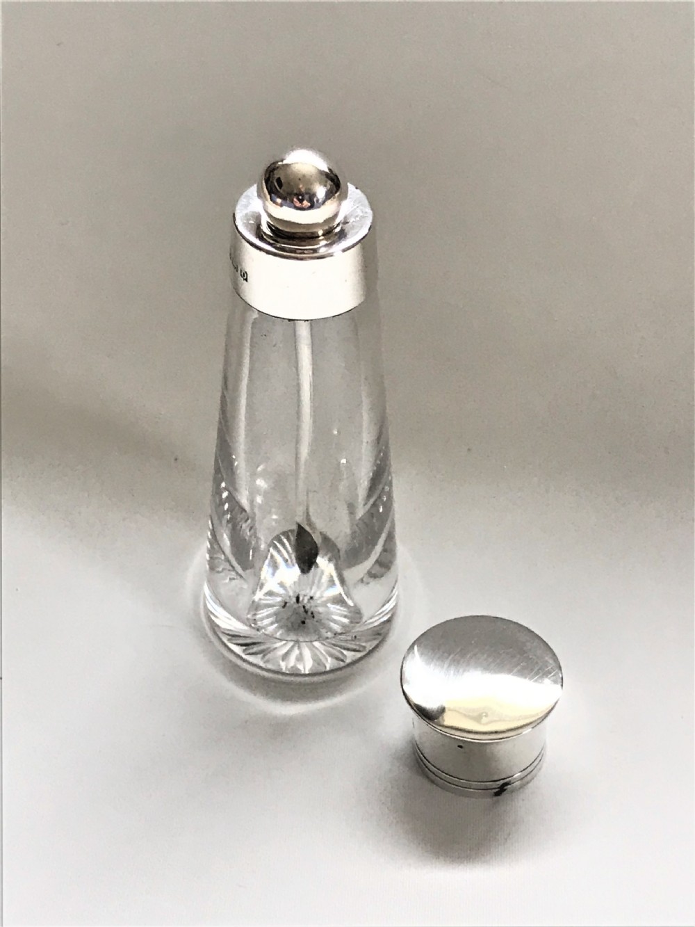 A wonderful silver mounted cayenne bottle & spoon View II