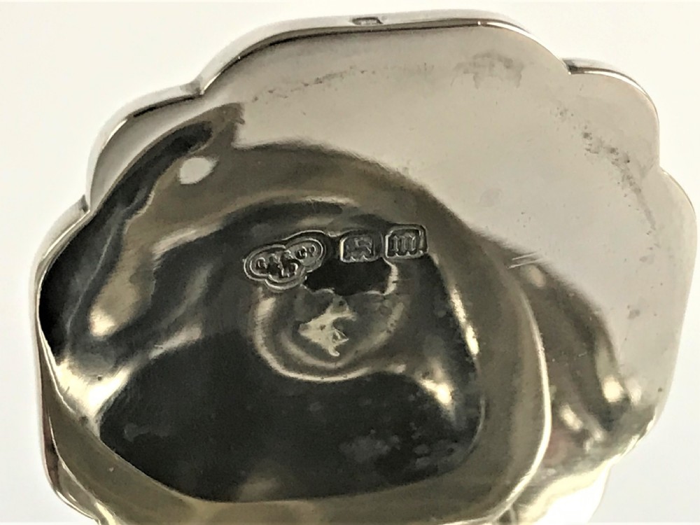 A handsome George V silver inkwell View VIII