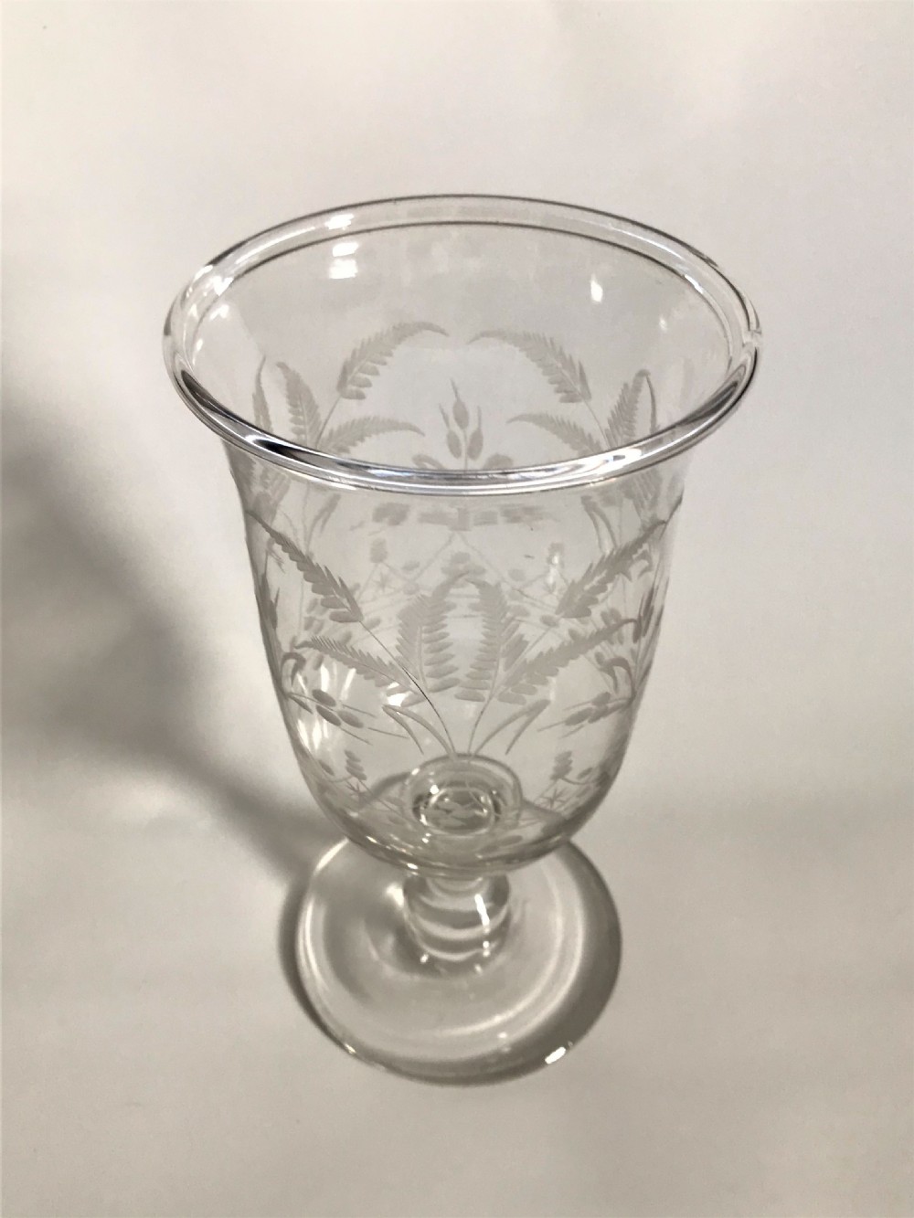 A pretty fern etched Victorian small celery vase View II