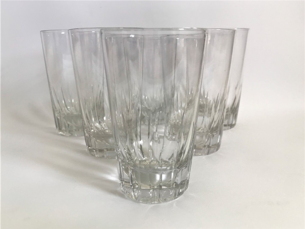 A superb set of 6 Victorian cut glass water tumblers