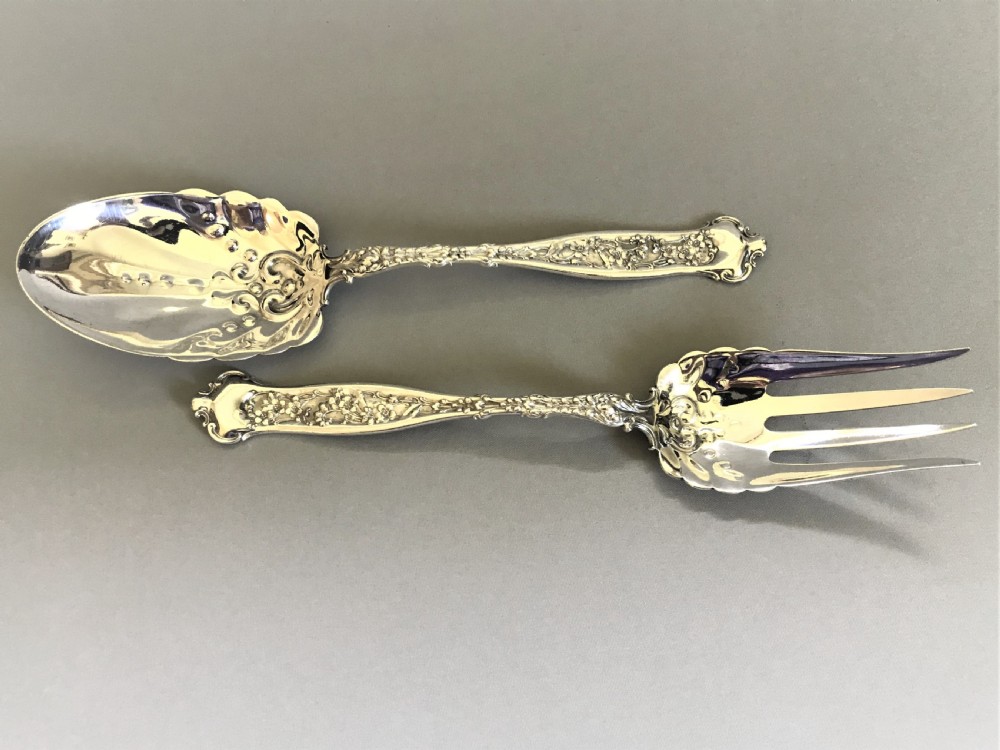 A fabulous pair of boxed Sterling silver dessert servers View III