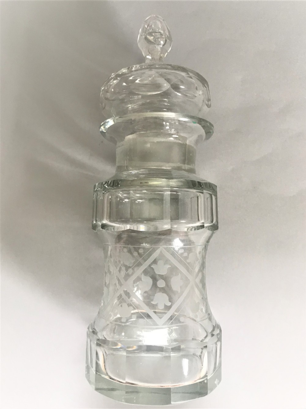 A superb French cut glass preserve/pickle jar View V