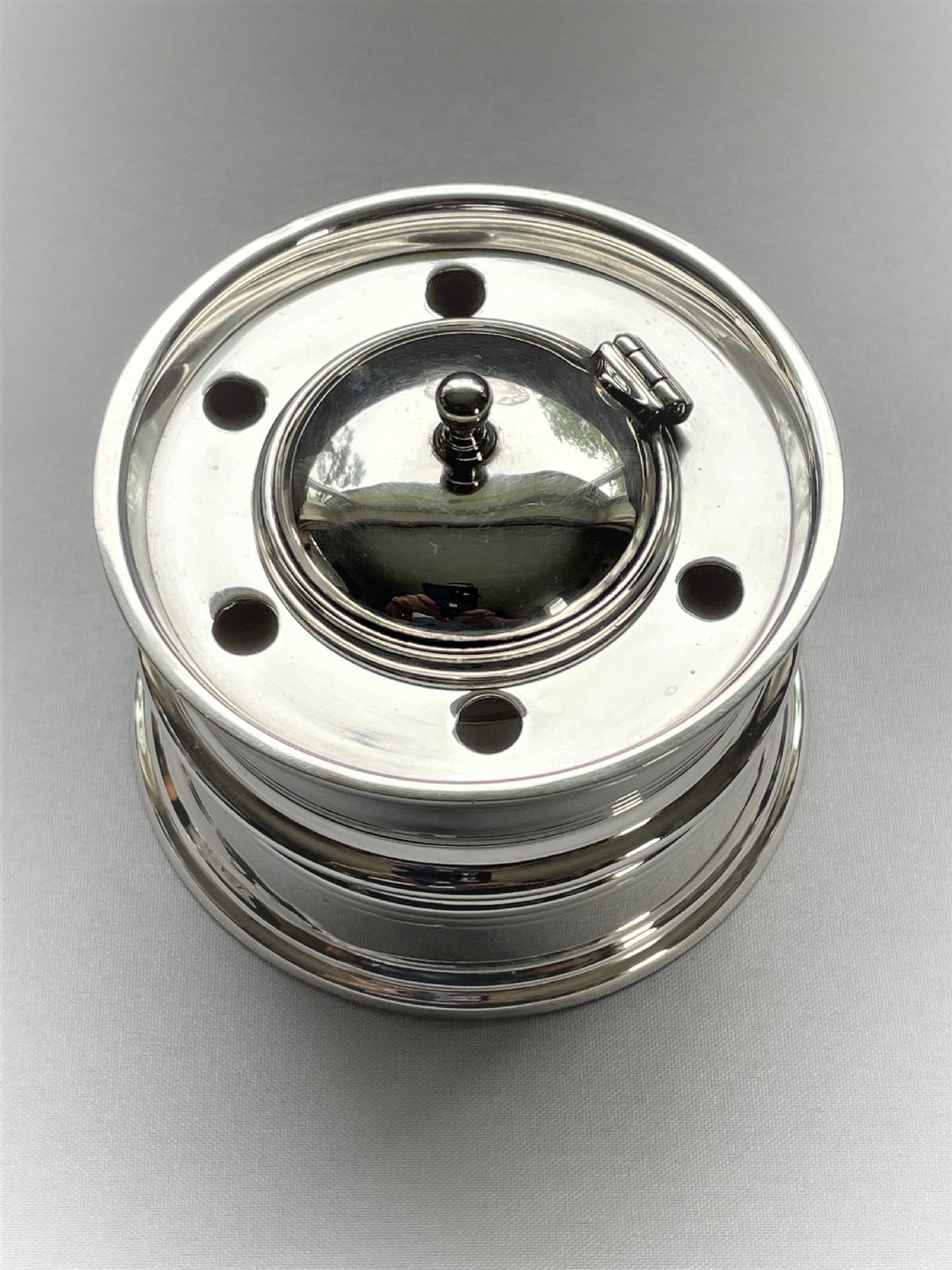 A handsome Barnard Family silver 'fishing reel' inkwell View II