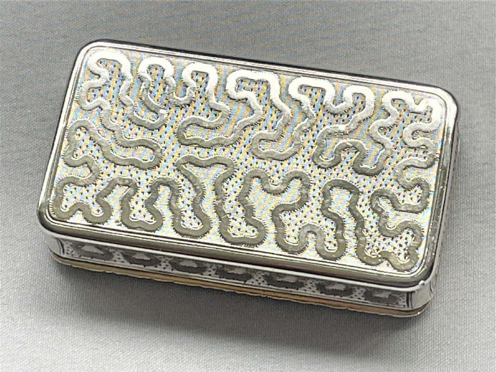 An interesting French 19th Century silver gilt snuff box View VII