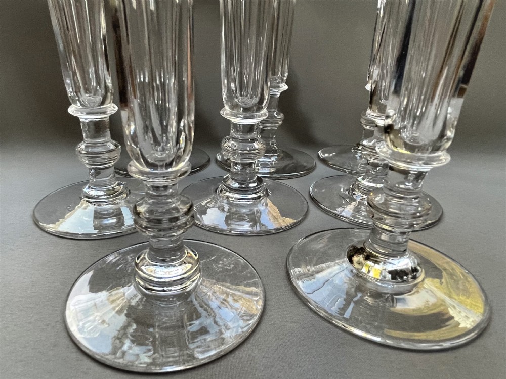 A fabulous set of 8 hollow stem champagne glasses View IV