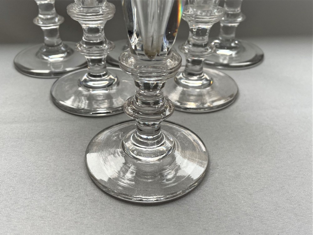 A superb set of 6 Victorian champagne flutes View IV