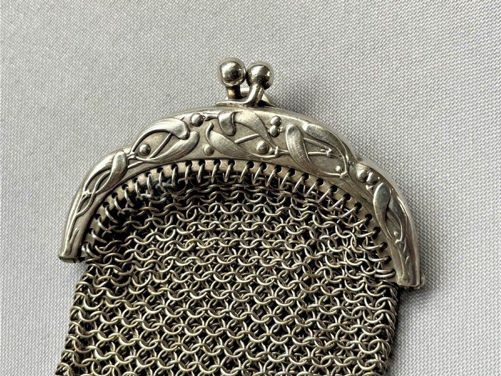 A seasonal themed French silver mistletoe coin purse View II