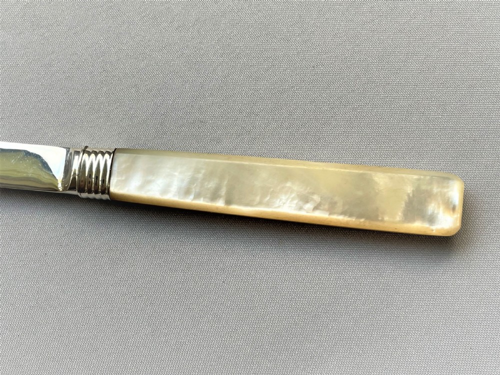 A handsome Georgian silver bladed letter opener View IV