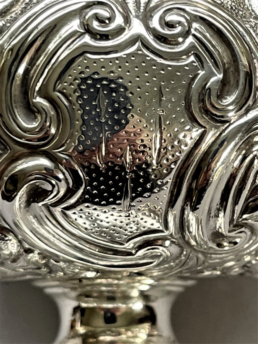 A superb Georgian silver gilt bowl View VI