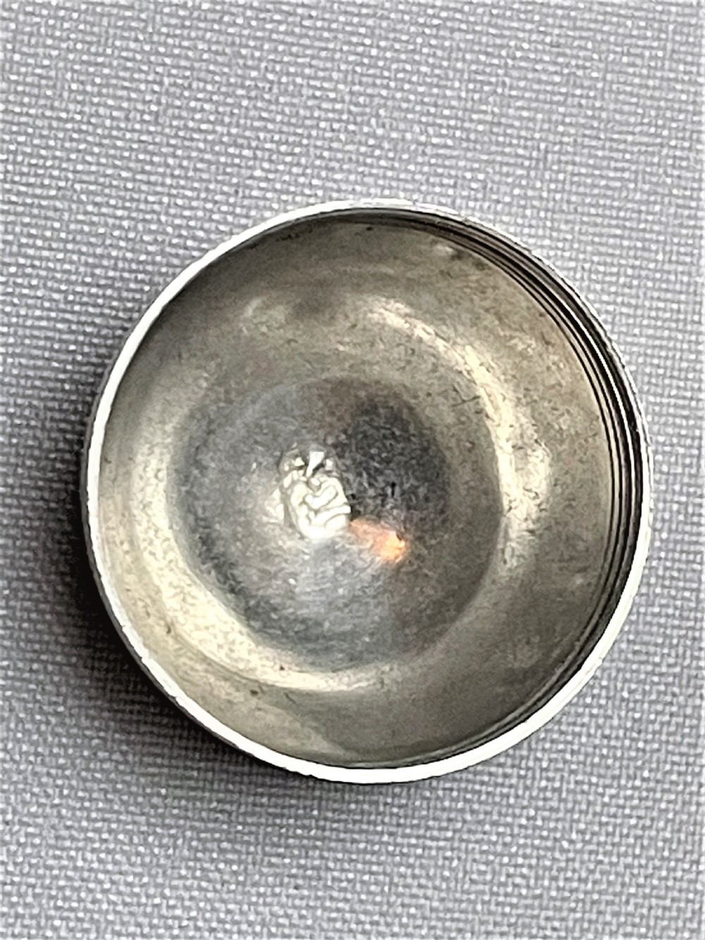 A Georgian silver 'egg' nutmeg grater View IV
