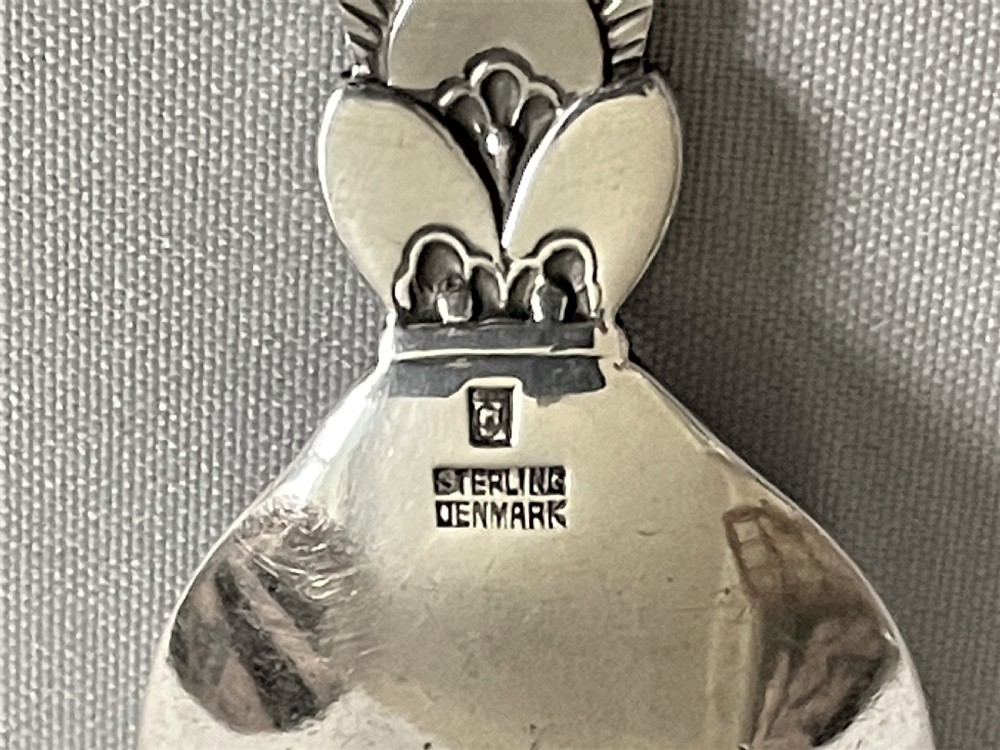 A vintage Georg Jensen silver caddy spoon View V