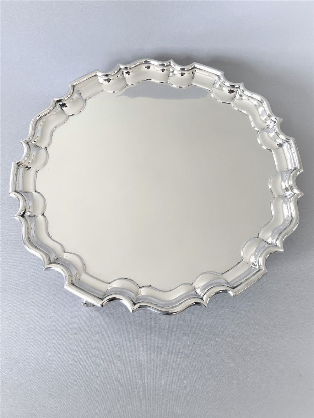A handsome and good quality Edwardian silver salver View II