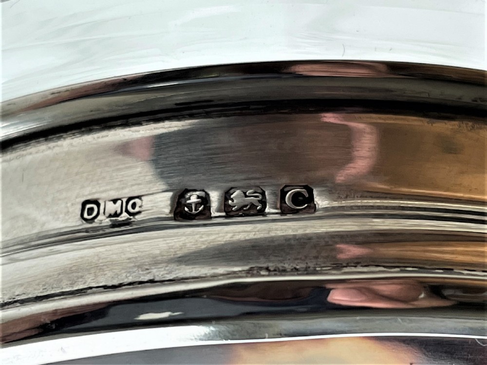 A superb silver & tortoiseshell lidded powder bowl View VIII