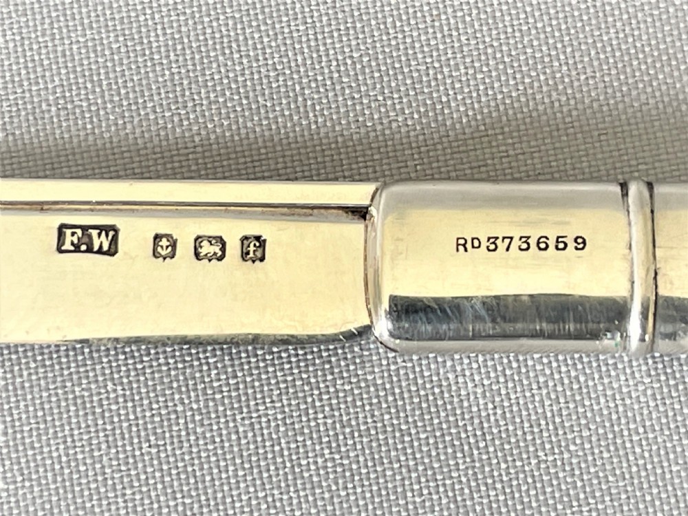 An unusual two part Edwardian silver fruit knife View VIII
