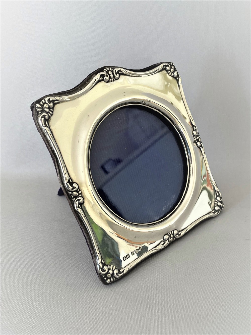 A charming Edwardian silver photo frame