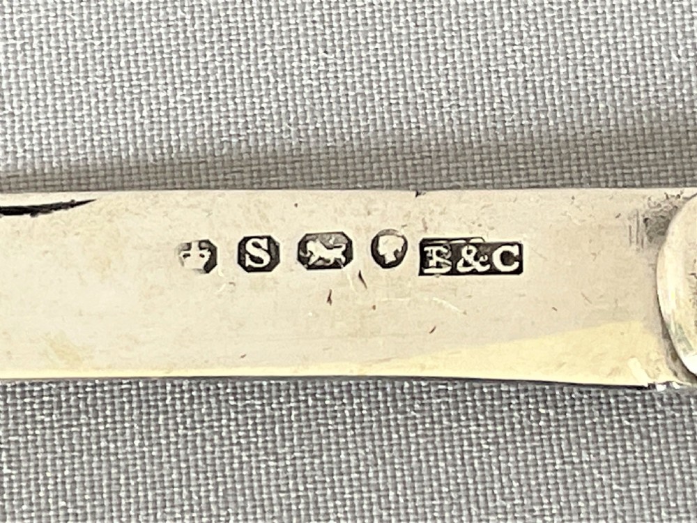 A mid Victorian cased silver fruit knife View VI
