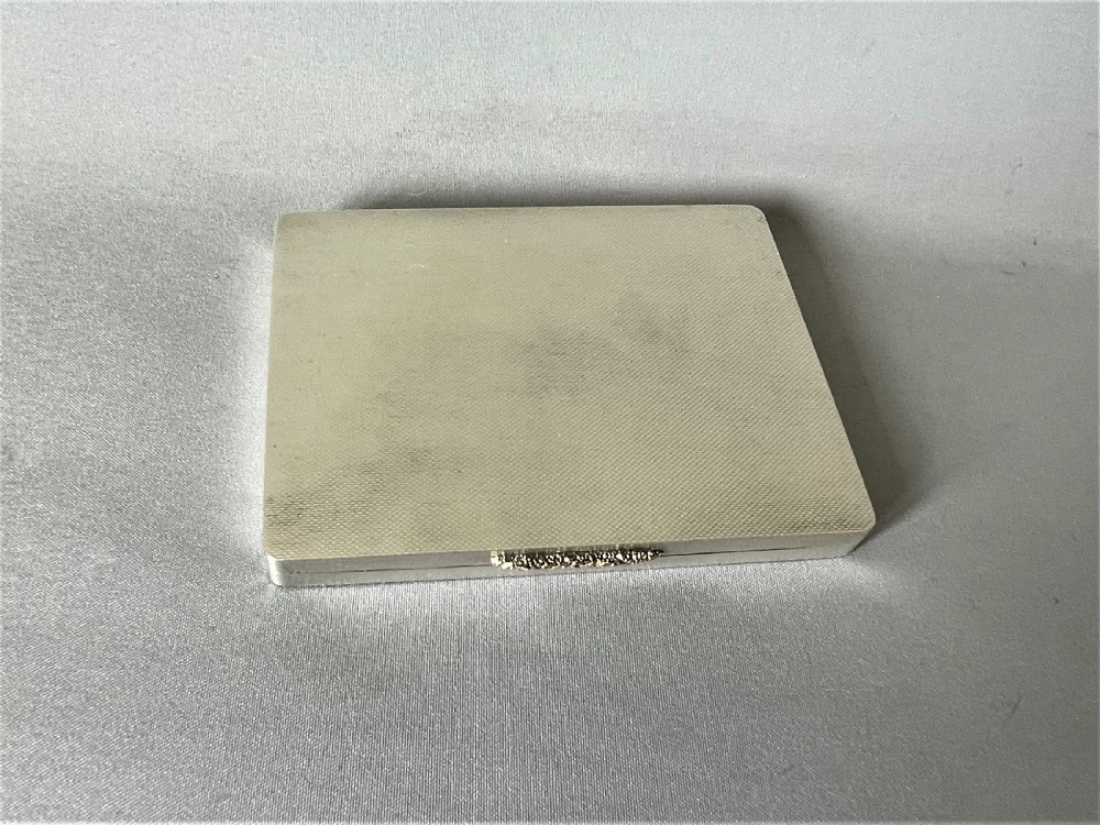 A fabulous Asprey silver gilt card case