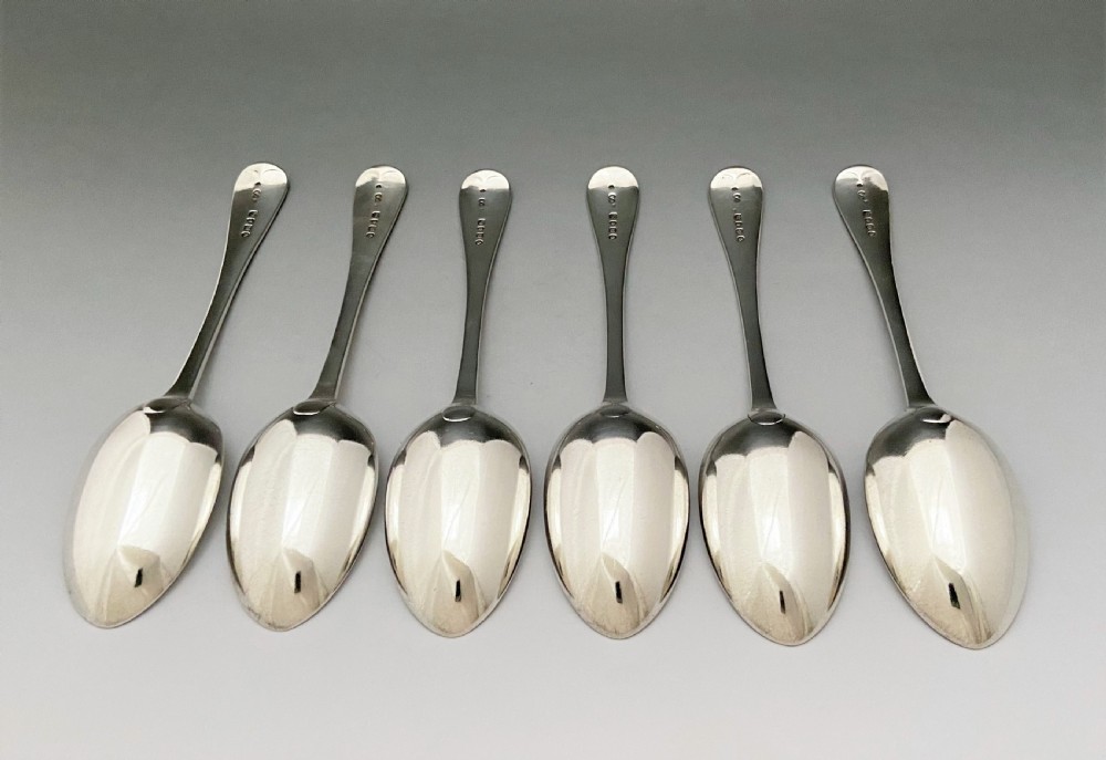 A wonderful 12 piece Victorian silver dessert in bead pattern View XII