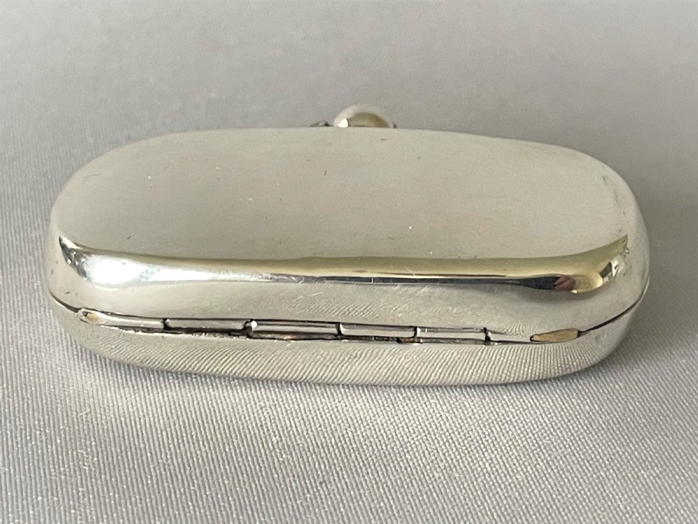 An Edwardian Chester silver double sovereign case View V