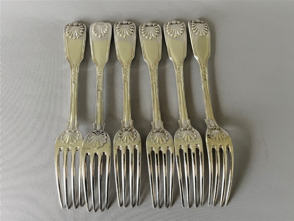 A matched set of 6 fiddle, thread & shell table forks View VII