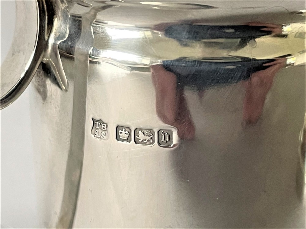 A Superb George V Silver Flour Dredger/Sugar caster View IV
