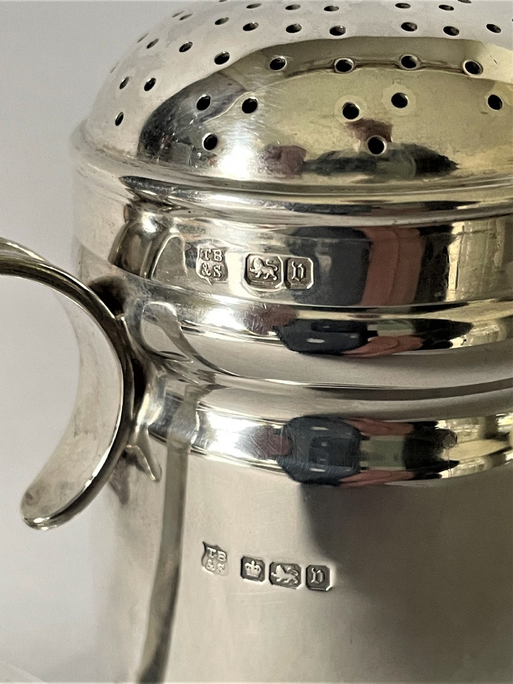 A Superb George V Silver Flour Dredger/Sugar caster View V