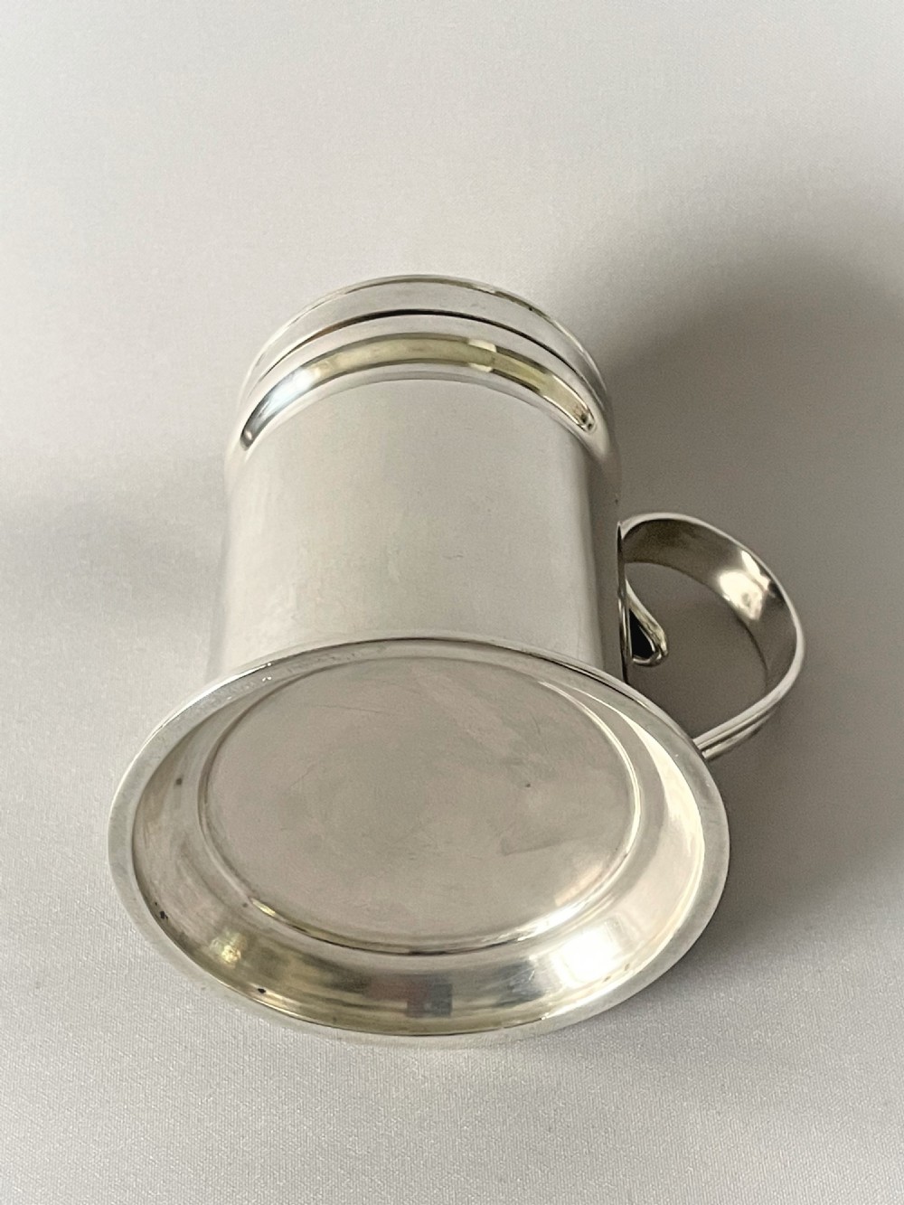 A Superb George V Silver Flour Dredger/Sugar caster View VII