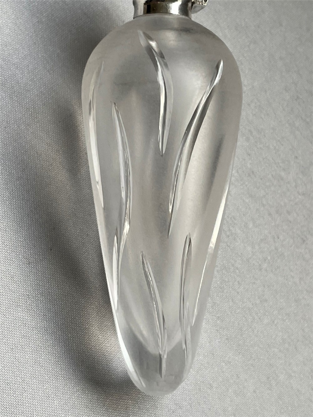 A Gorgeous Victorian Silver Mounted 'icicle' Scent Bottle View III