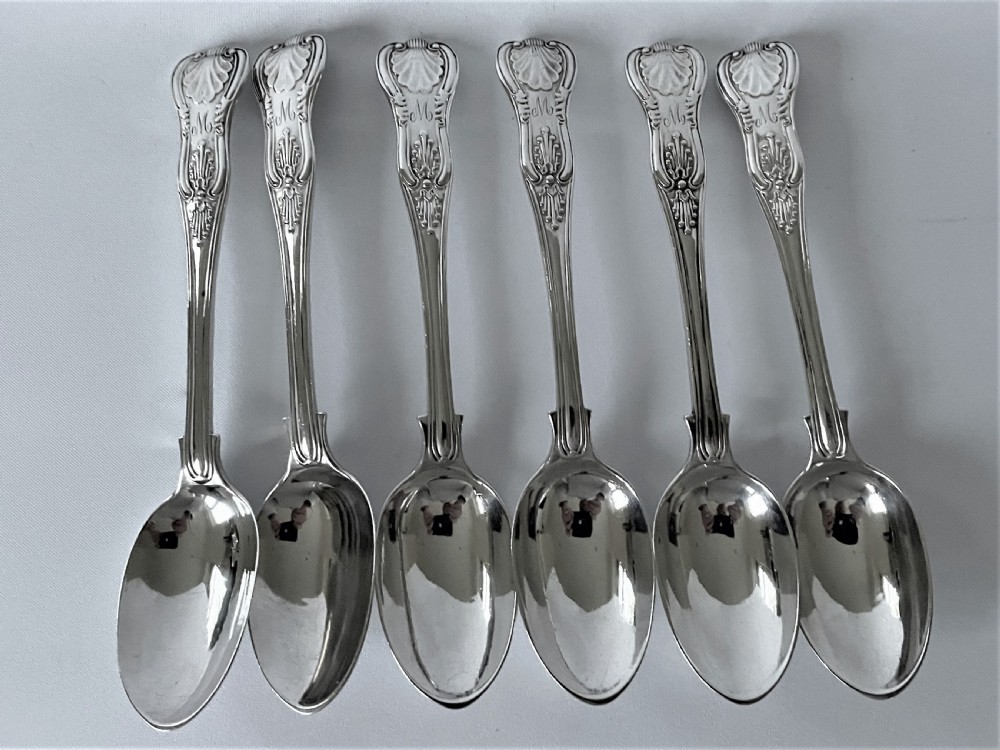 A fine set of 6 Kings pattern Victorian silver teaspoons View III