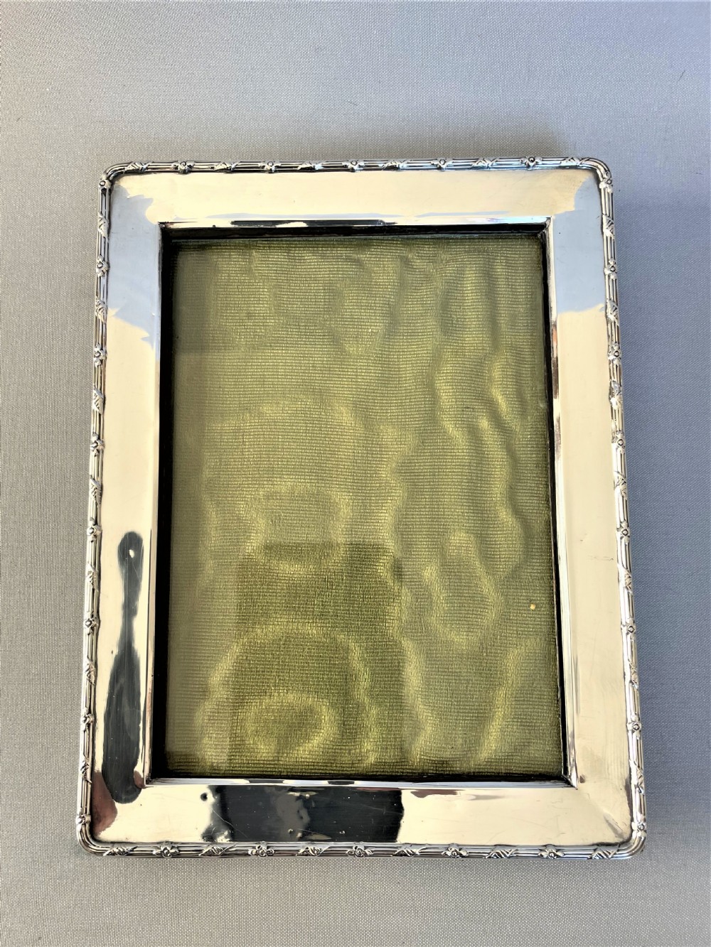 An Edwardian silver photo frame View V