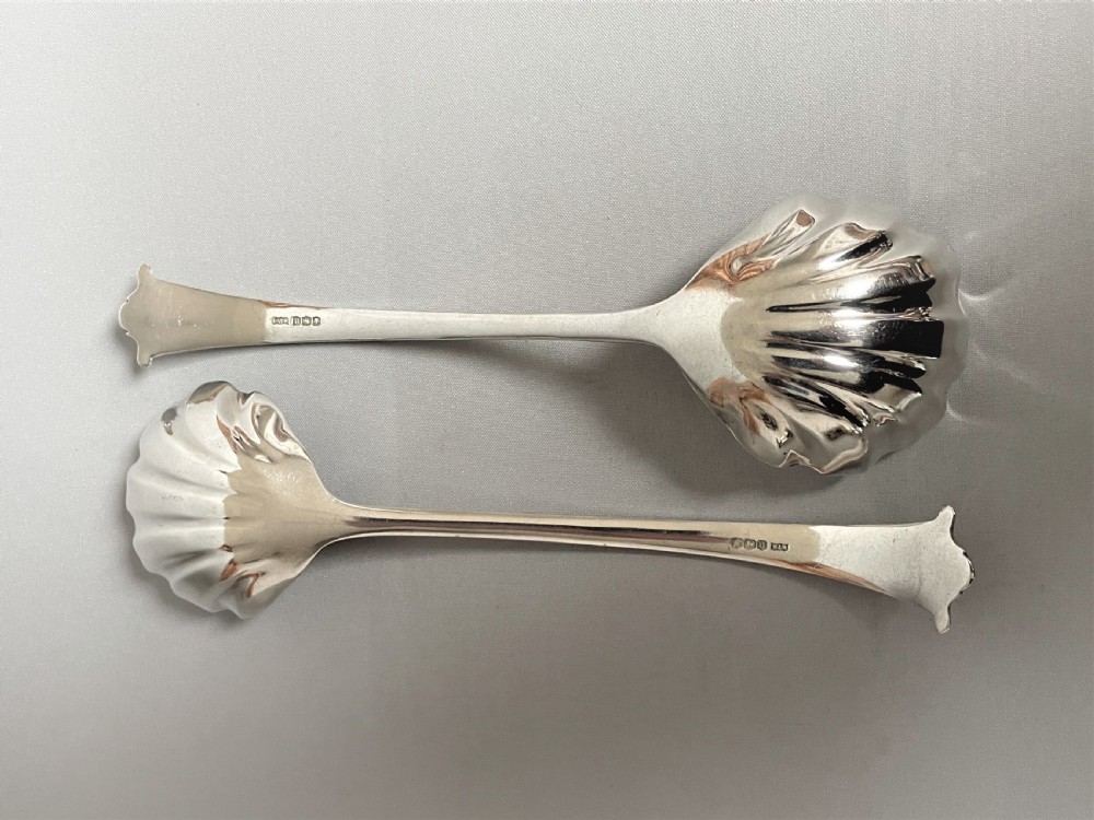 A quality pair of Onslow pattern silver gravy ladles View IV