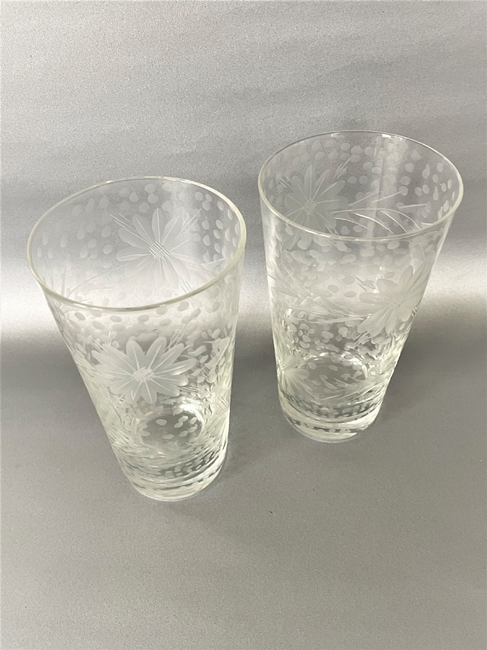 An attractive pair of late Victorian etched pint glasses View II