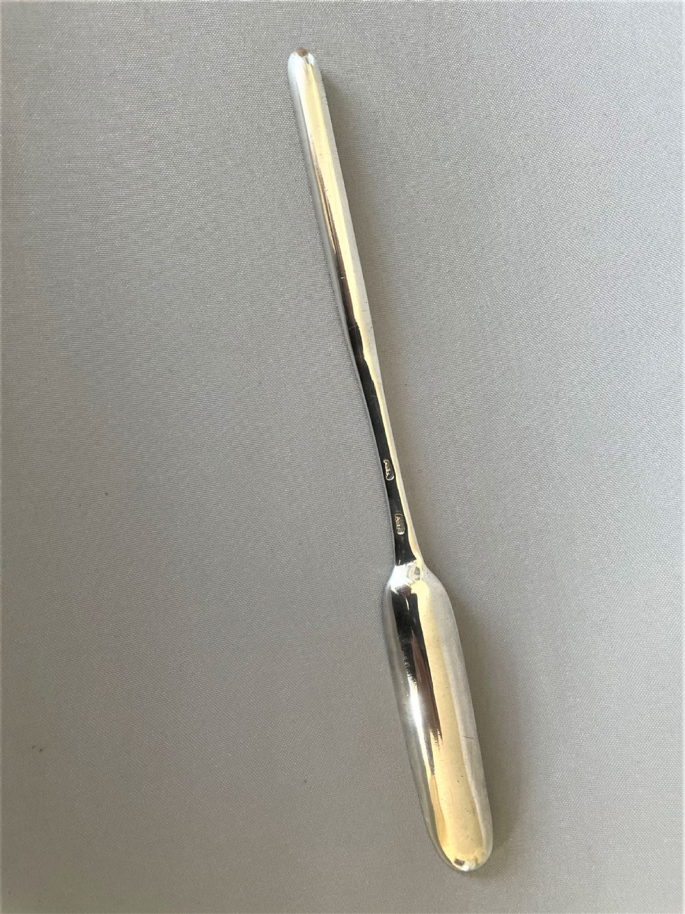 An Extremely Rare Queen Anne Silver Marrow Scoop View IV