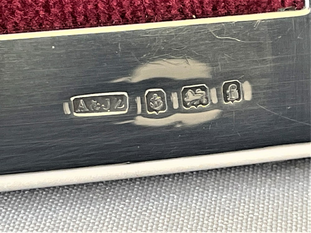 A fine Edwardian silver photo frame View II