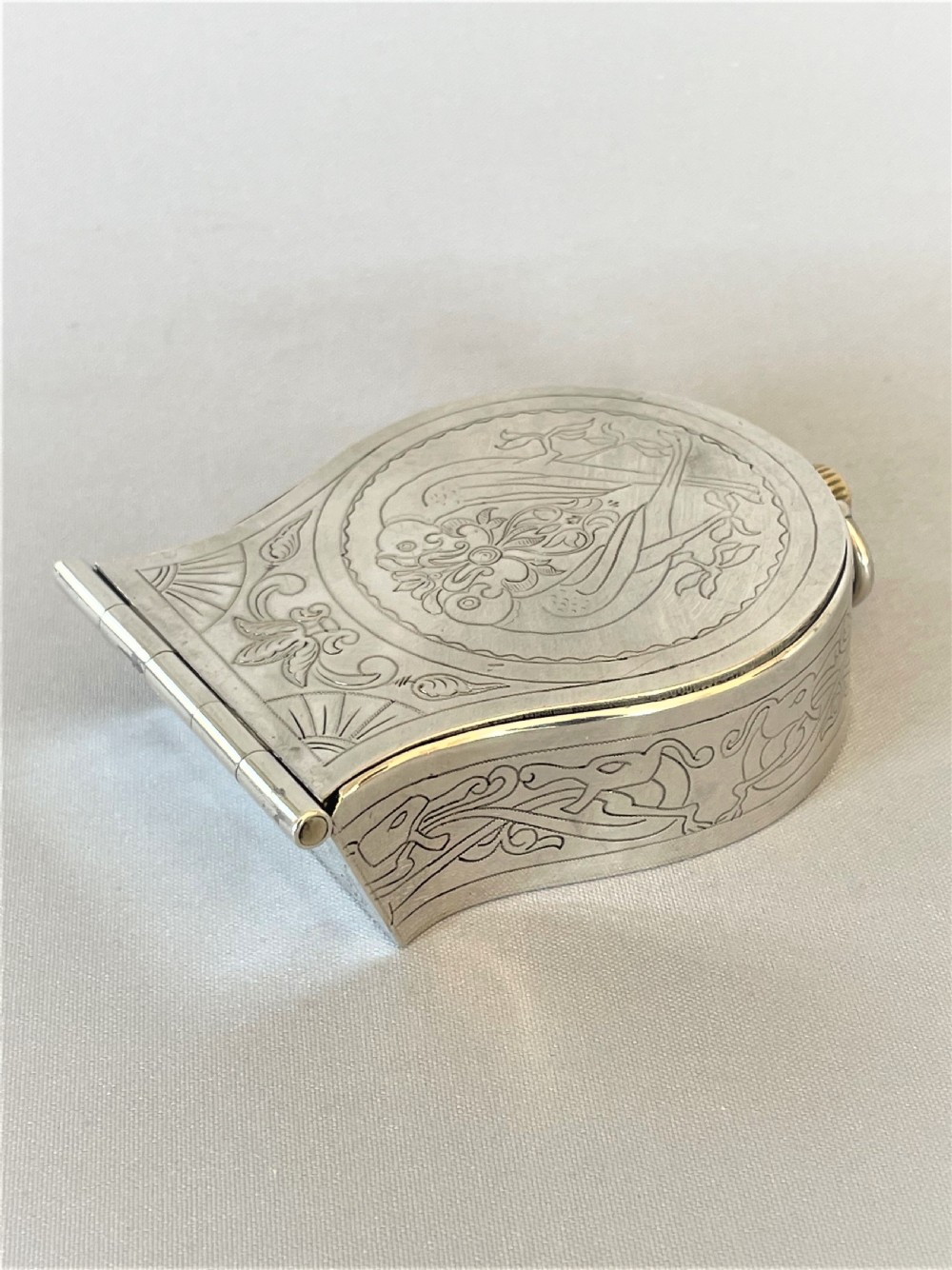 A superb Victorian silver travelling watch case/clock View IV