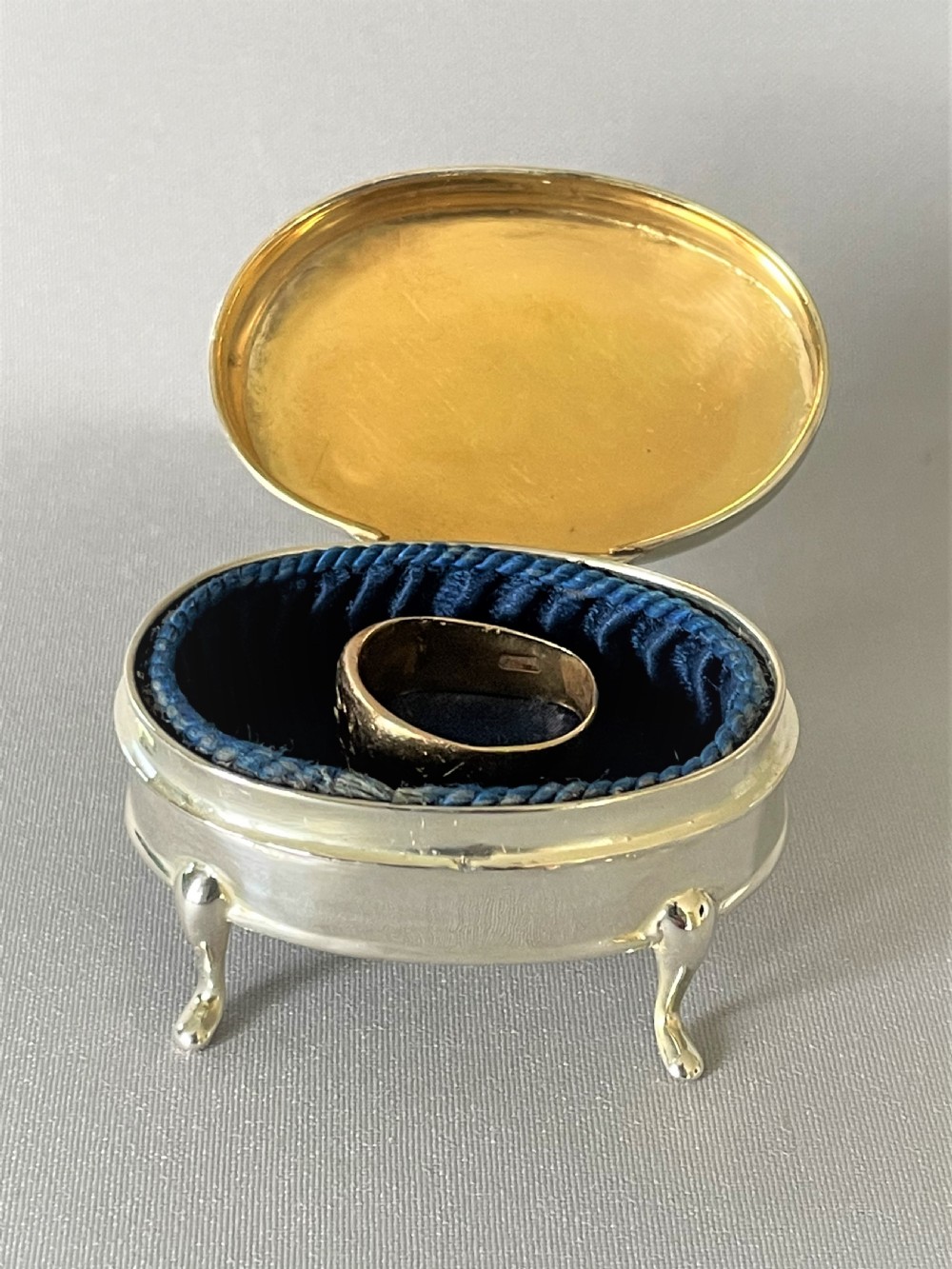A Novelty Silver Ring/small Trinket Box View III