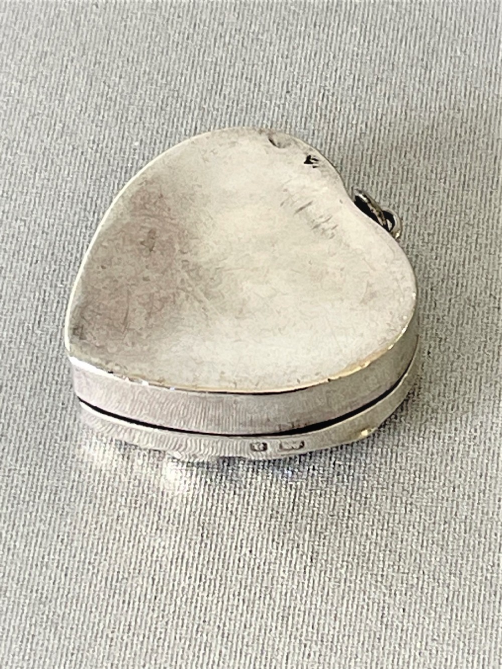 A small late Victorian heart shaped silver pill box View IV