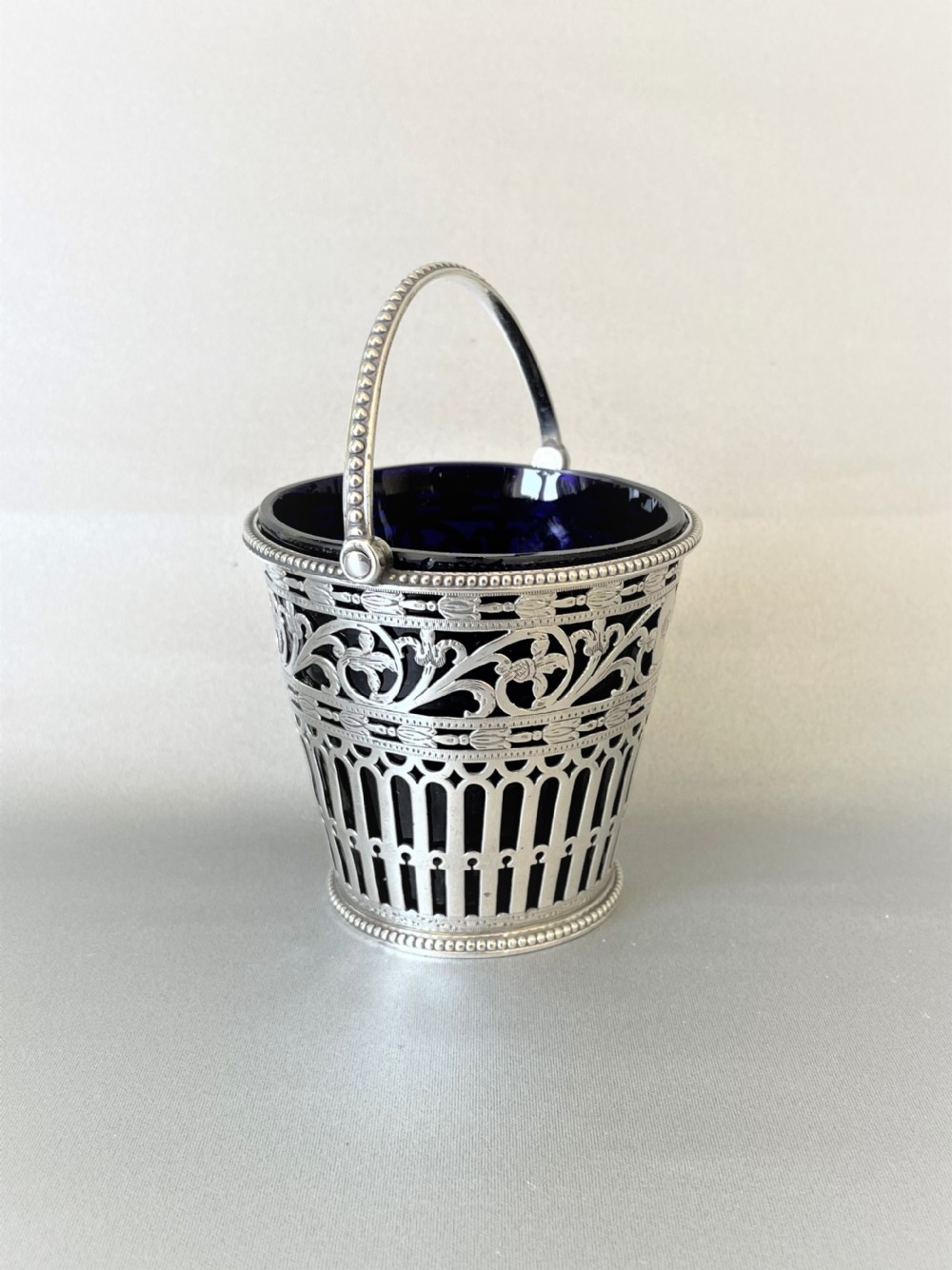 A superb Robert Hennell 18th Century silver cream pail