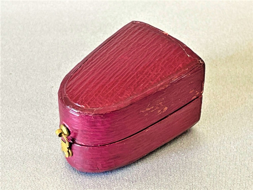 A most unusual Charles Horner cased silver thimble View V
