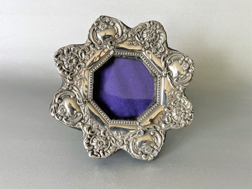 A small Chester silver Victorian photo frame