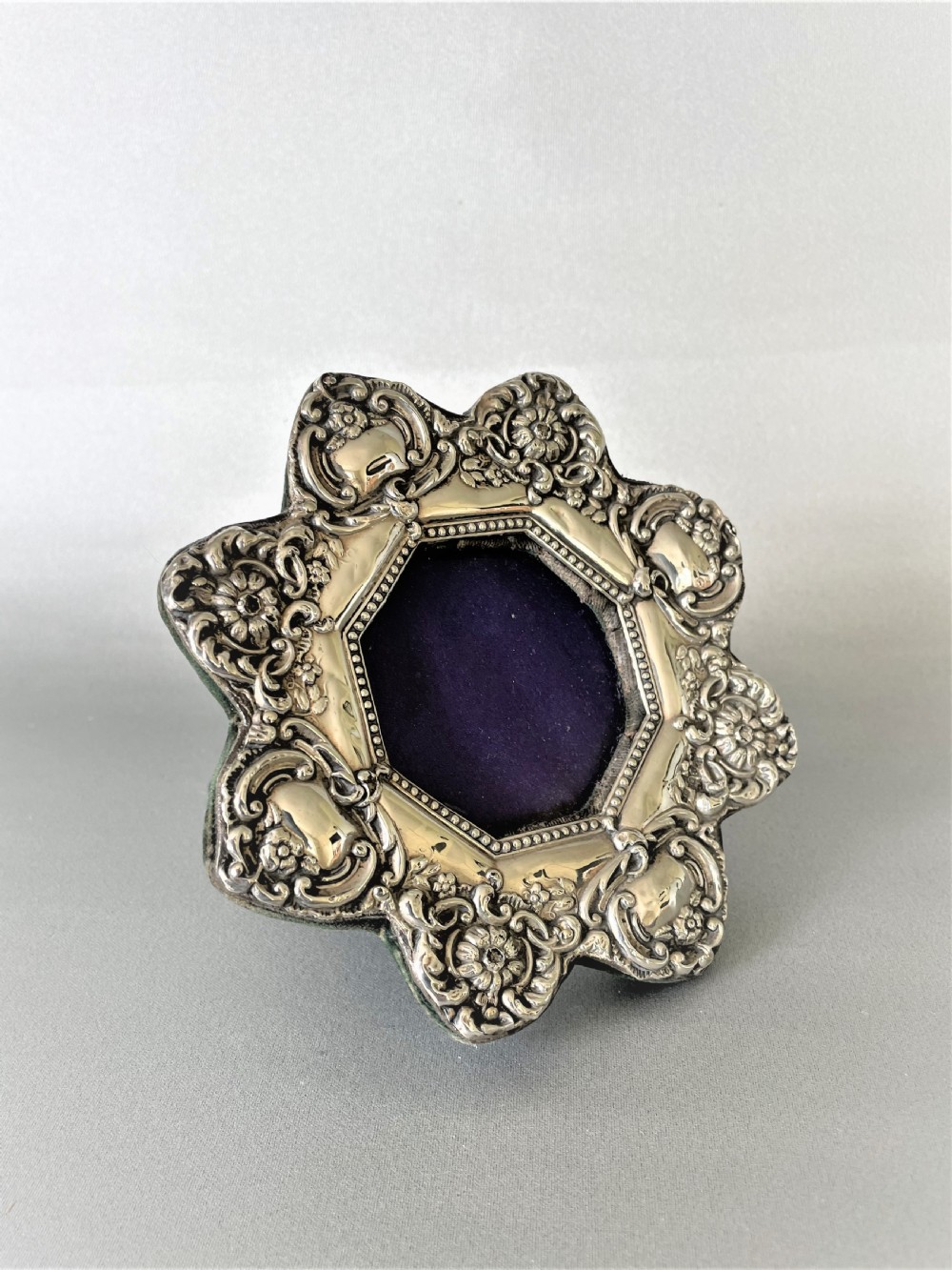 A small Chester silver Victorian photo frame View II
