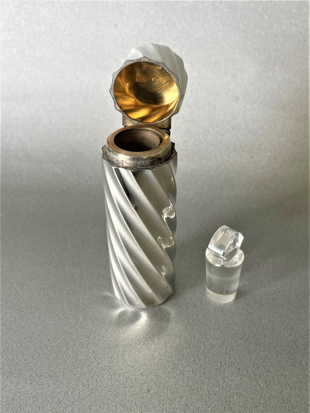 A superb Victorian Sampson Morden scent bottle View V